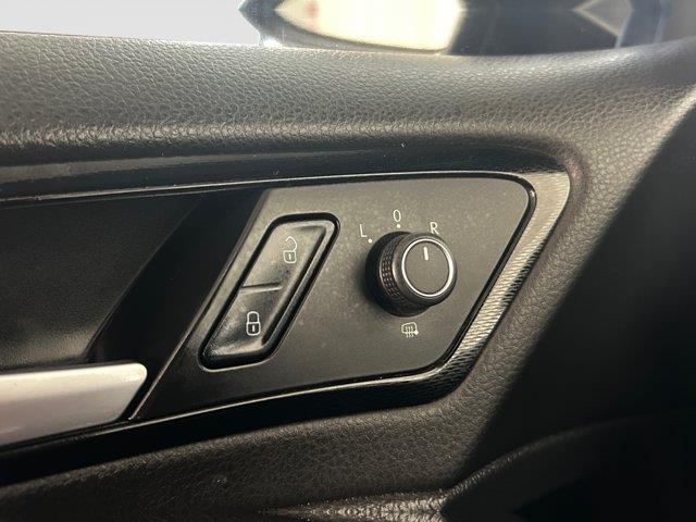 2015 Volkswagen GTI - $12,995