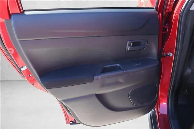 2014 Mitsubishi Outlander - $9,517