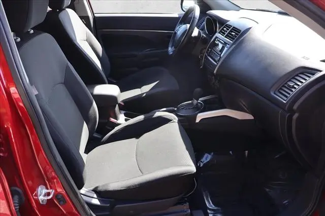 2014 Mitsubishi Outlander - $9,517