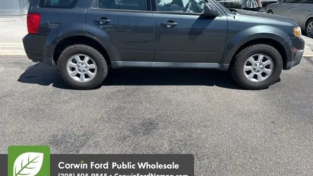 2010 Mazda Tribute i Sport