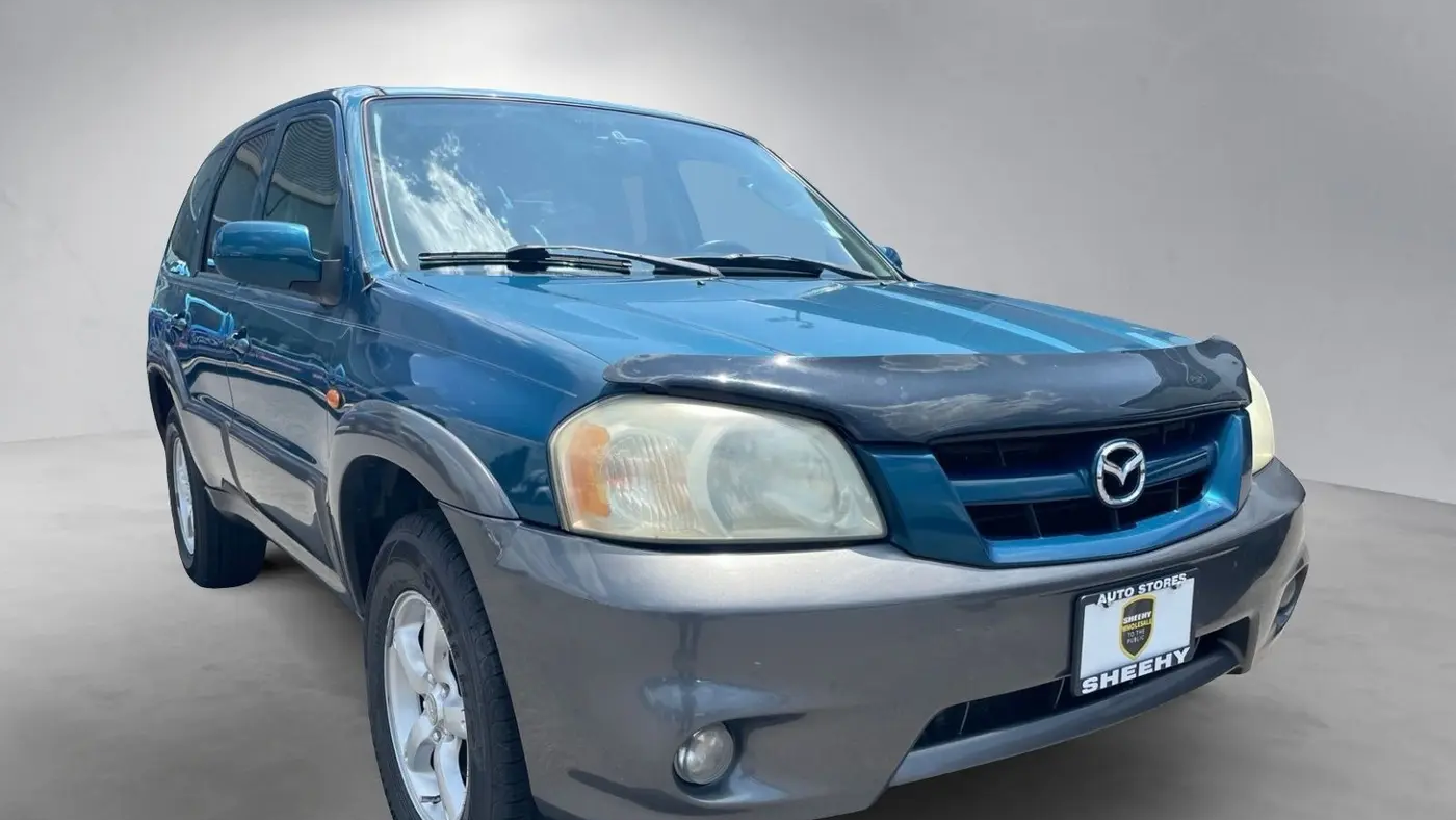 2005 Mazda Tribute s