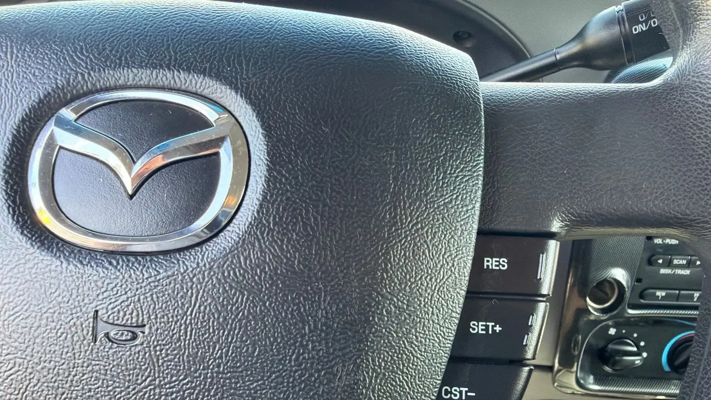 2006 Mazda B-Series B3000 Dual Sport