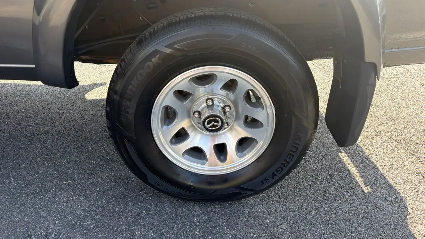 2006 Mazda B-Series B3000 Dual Sport
