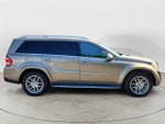 2010 GL-Class Thumbnail 6