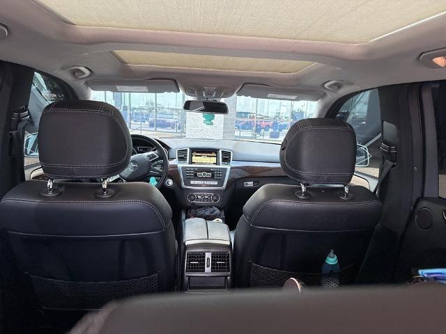 2012 Mercedes-Benz Ml-class - $10,278