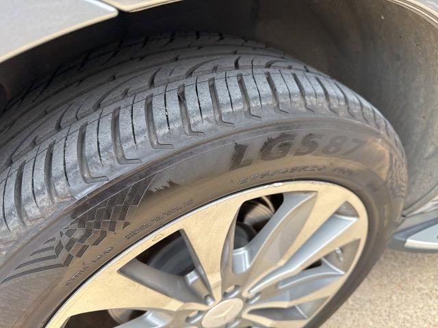 2012 Mercedes-Benz Ml-class - $10,278