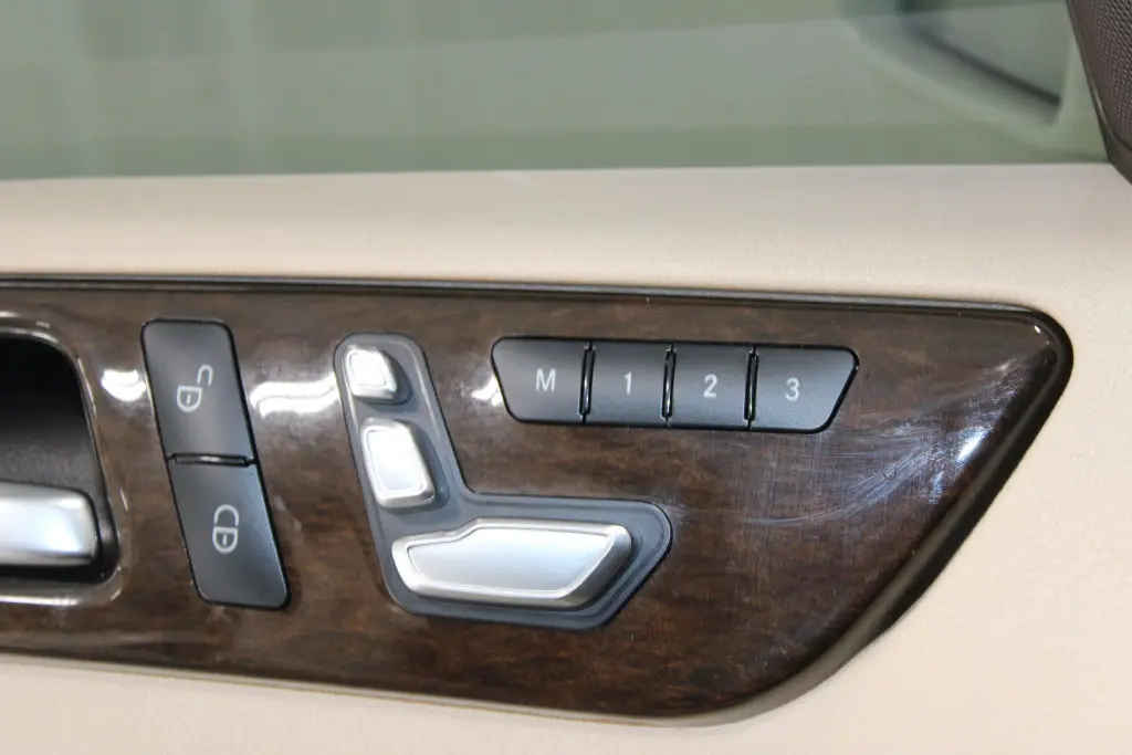 2016 Mercedes-Benz E-Class - $11,978