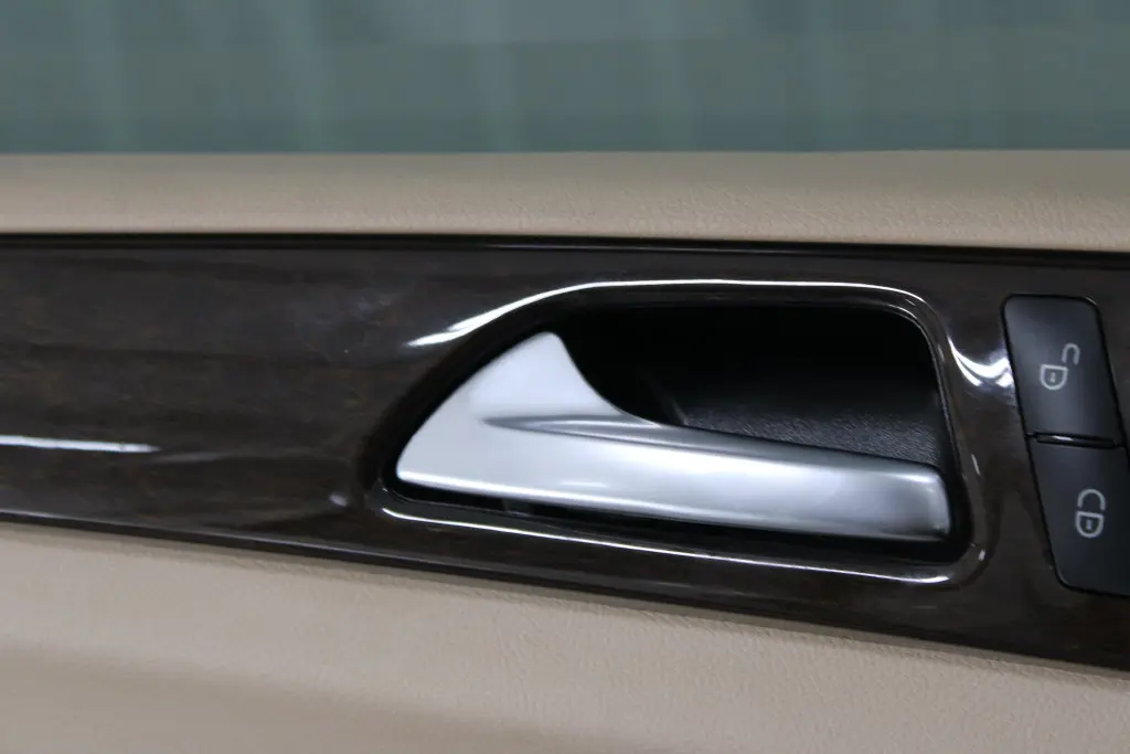 2016 Mercedes-Benz E-Class - $11,978