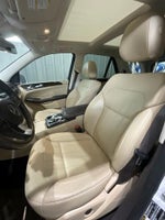 2018 GLE Thumbnail 10