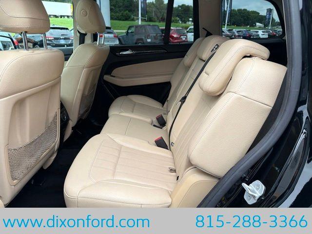 2017 Mercedes-Benz GLS - $17,944