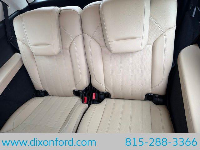 2017 Mercedes-Benz GLS - $17,944