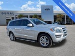 2016 GL-Class Thumbnail 2