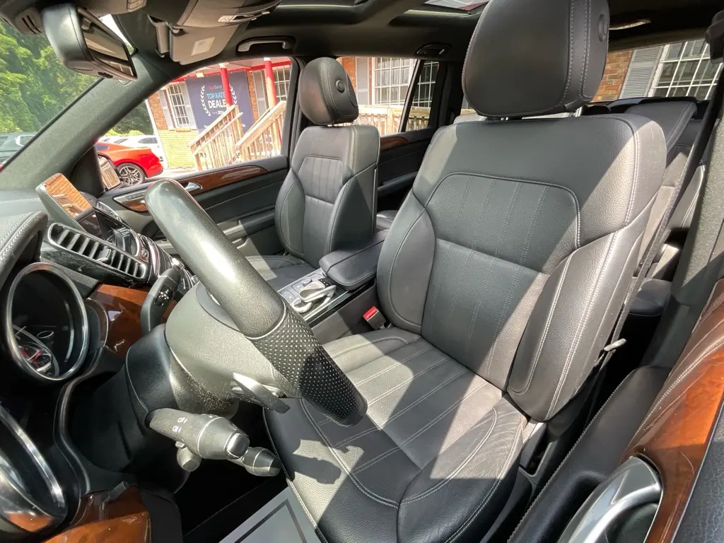 2018 Mercedes-Benz GLS - $16,985