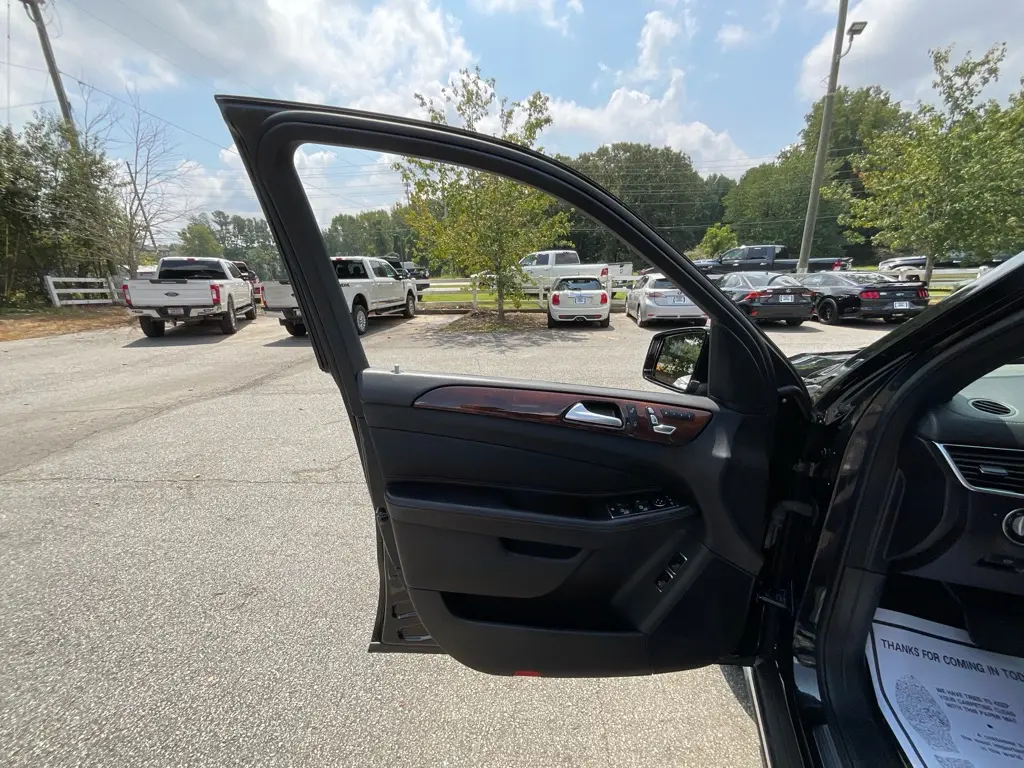 2018 Mercedes-Benz GLS - $16,985