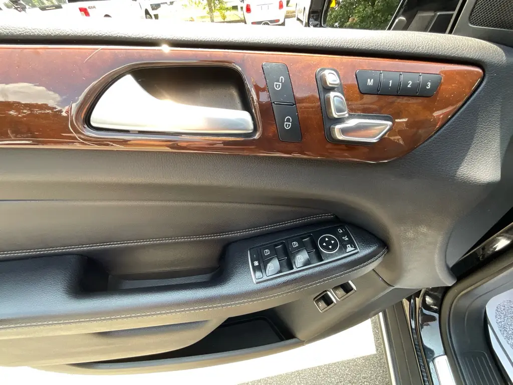 2018 Mercedes-Benz GLS - $16,985