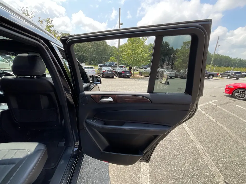 2018 Mercedes-Benz GLS - $16,985