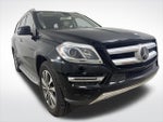 2016 GL-Class Thumbnail 1