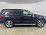2016 GL-Class Thumbnail 3