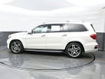 2015 GL-Class Thumbnail 3
