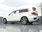 2015 GL-Class Thumbnail 28