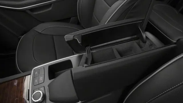 2016 Mercedes-Benz GL-Class GL 550 4MATIC
