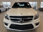 2015 GL-Class Thumbnail 2
