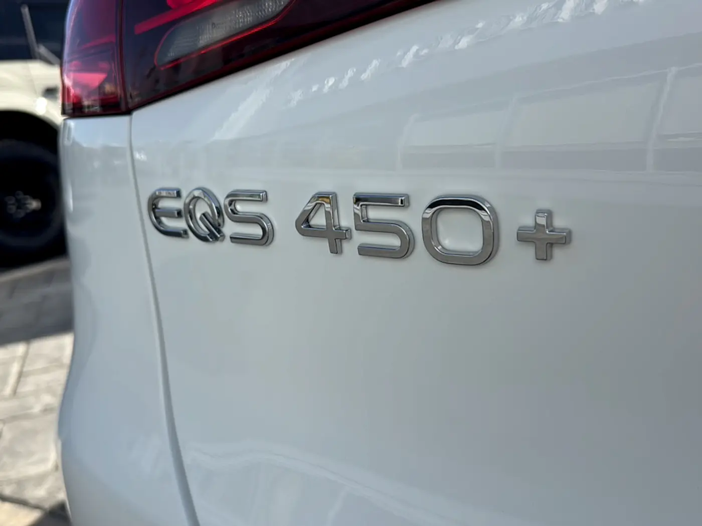 2023 Mercedes-Benz Eqs-class Suv