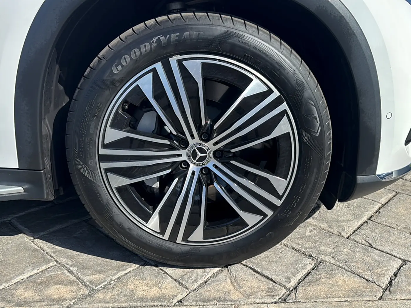 2023 Mercedes-Benz Eqs-class Suv