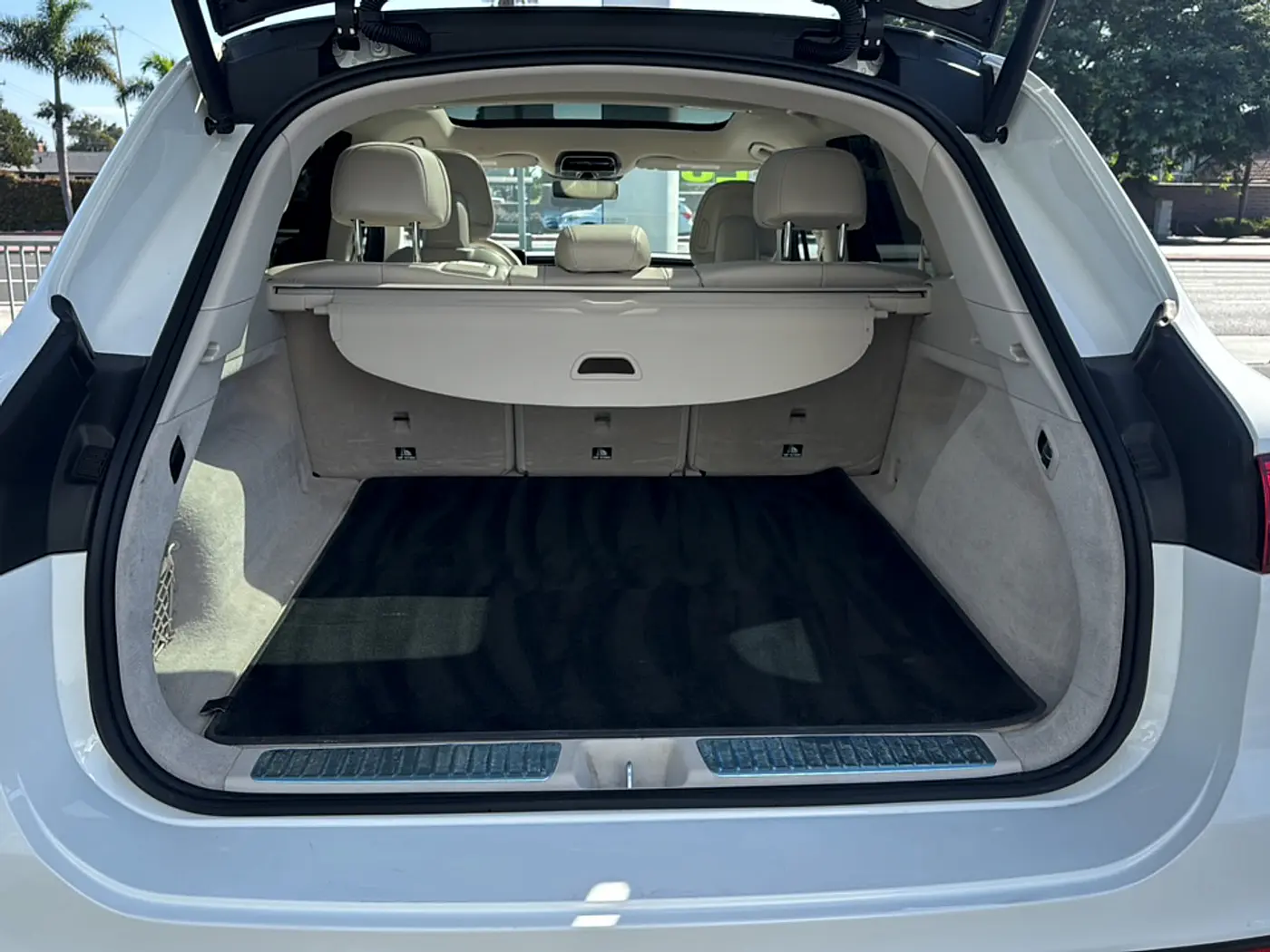 2023 Mercedes-Benz Eqs-class Suv
