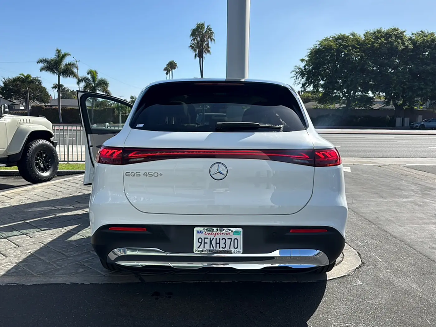 2023 Mercedes-Benz Eqs-class Suv