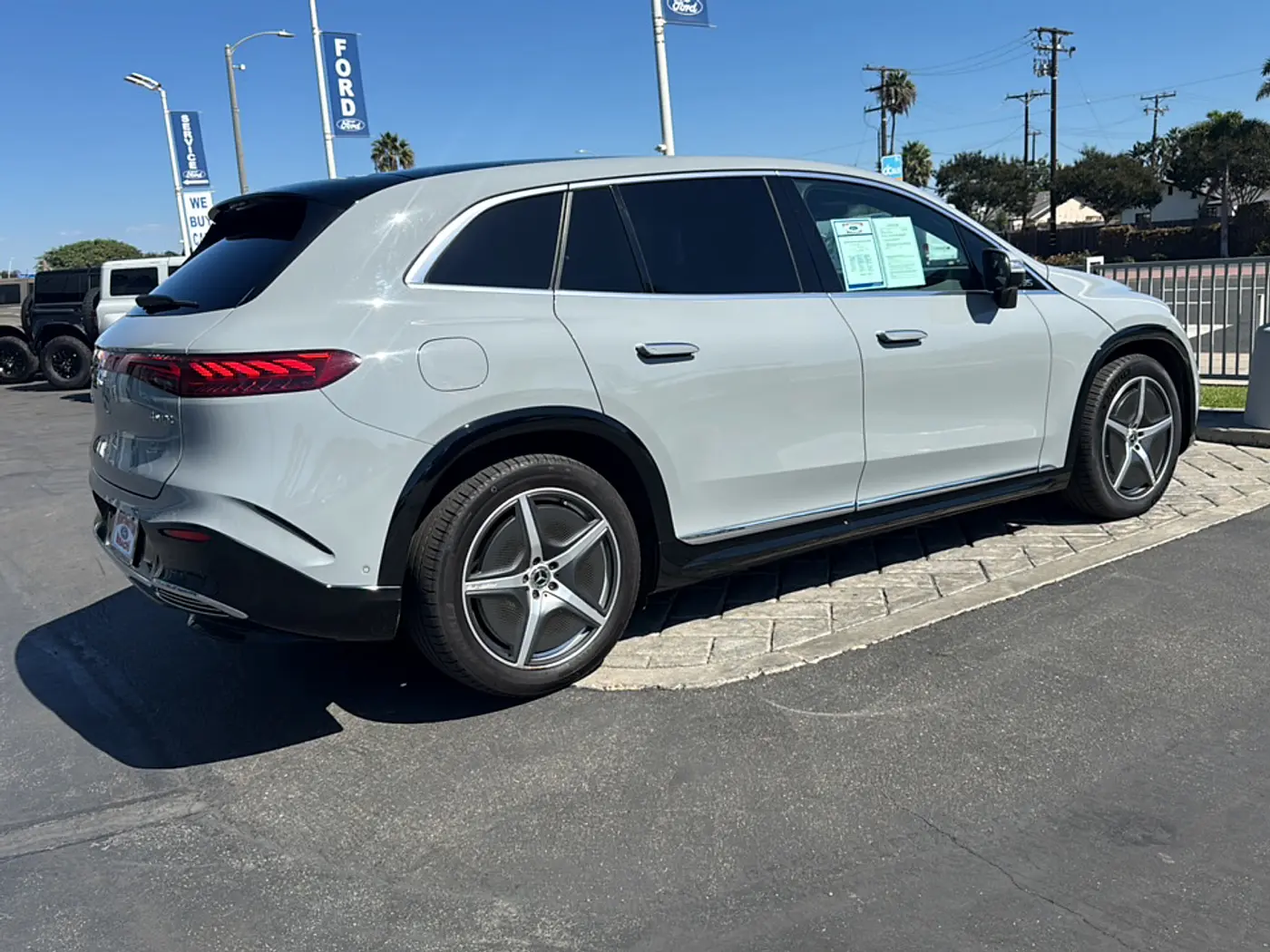 2023 Mercedes-Benz Eqs-class Suv
