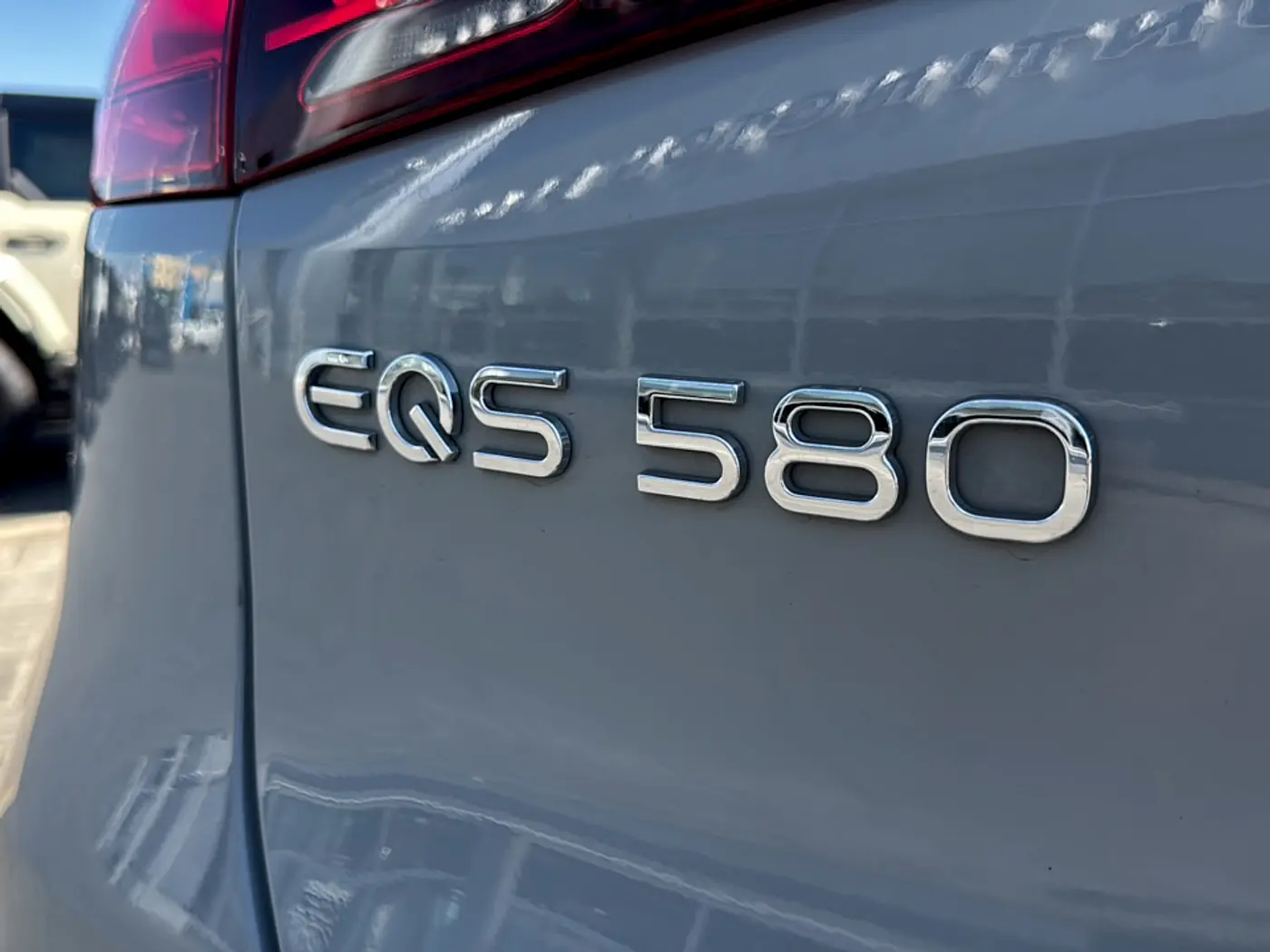 2023 Mercedes-Benz Eqs-class Suv
