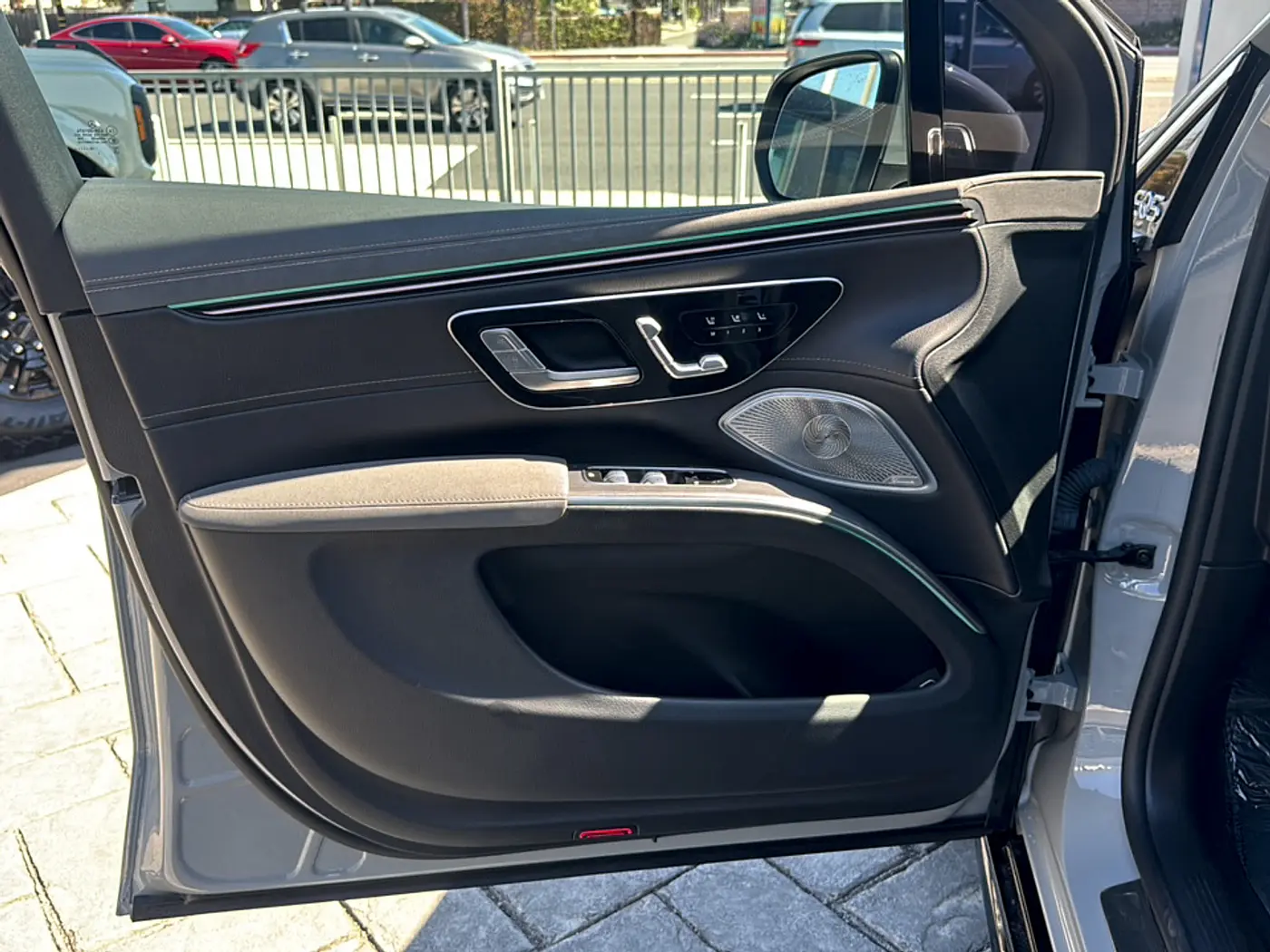 2023 Mercedes-Benz Eqs-class Suv