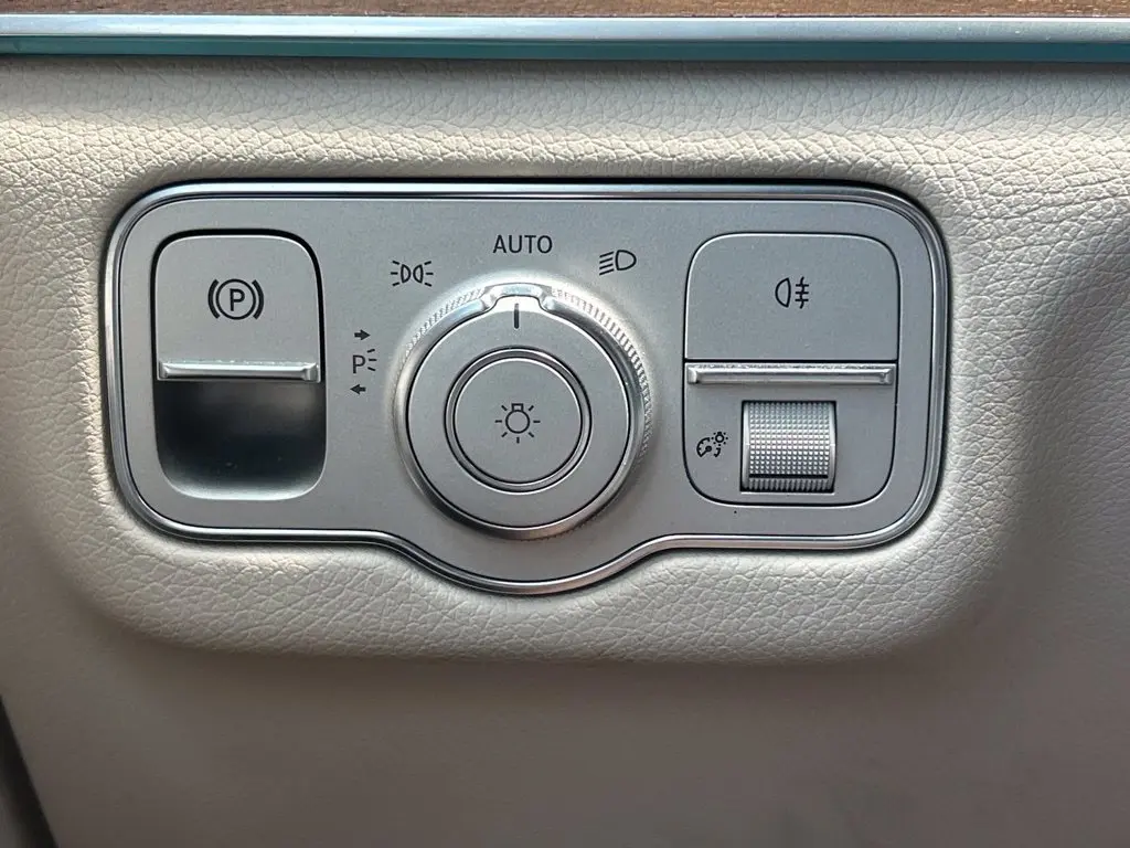 2021 Mercedes-Benz E-Class - $23,449