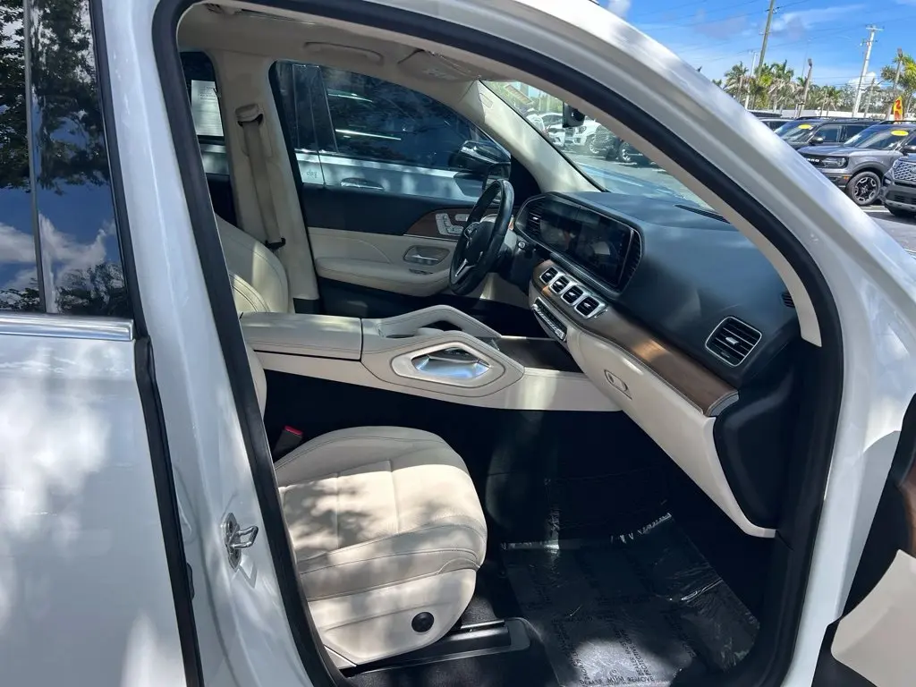 2021 Mercedes-Benz E-Class - $23,449