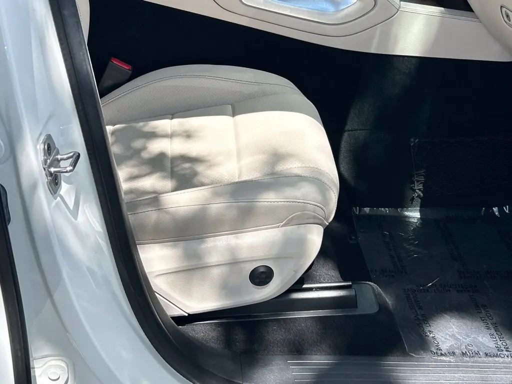 2021 Mercedes-Benz E-Class - $23,449