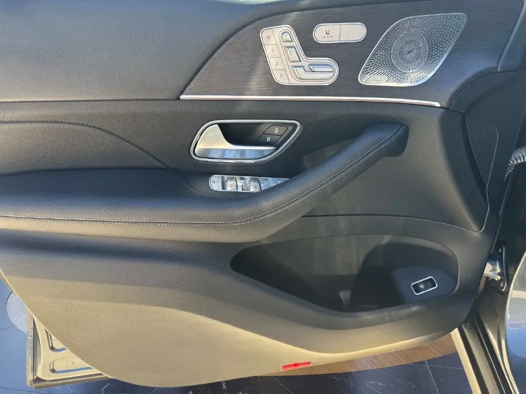 2022 Mercedes-Benz E-Class - $36,995