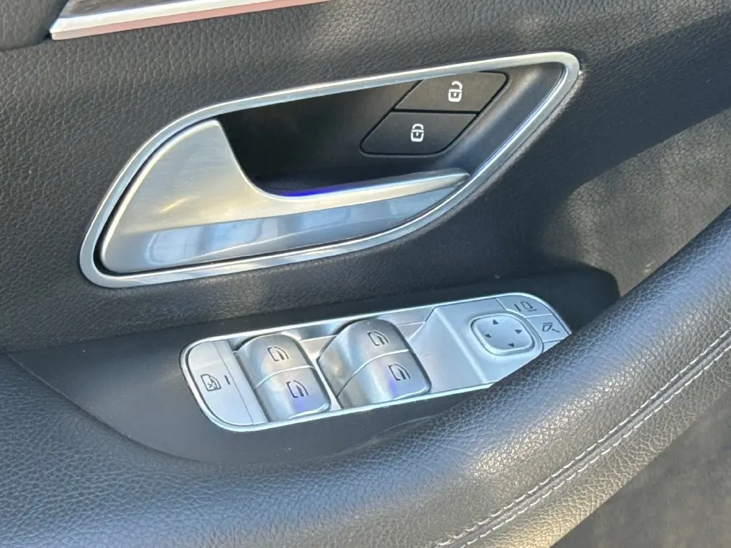2022 Mercedes-Benz E-Class - $36,995