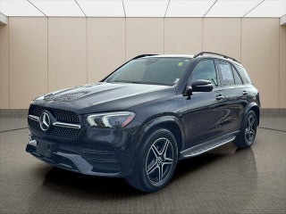 2022 Mercedes-Benz GLE with Lunar Blue Metallic Exterior