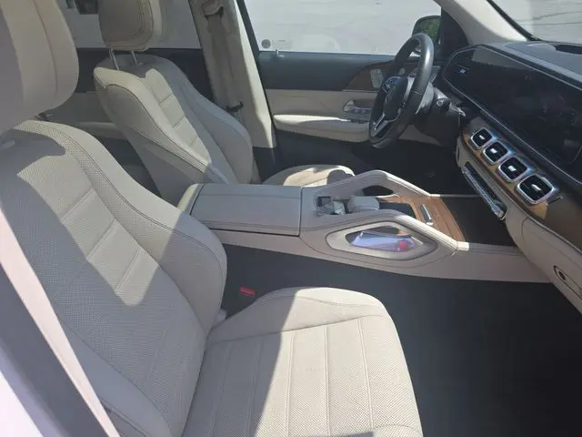 2020 Mercedes-Benz E-Class - $19,684