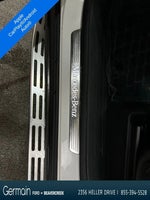 2022 GLE Thumbnail 30