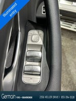 2022 GLE Thumbnail 31