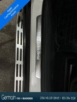 2022 GLE Thumbnail 13