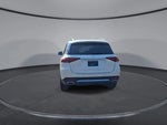 2023 GLE Thumbnail 7