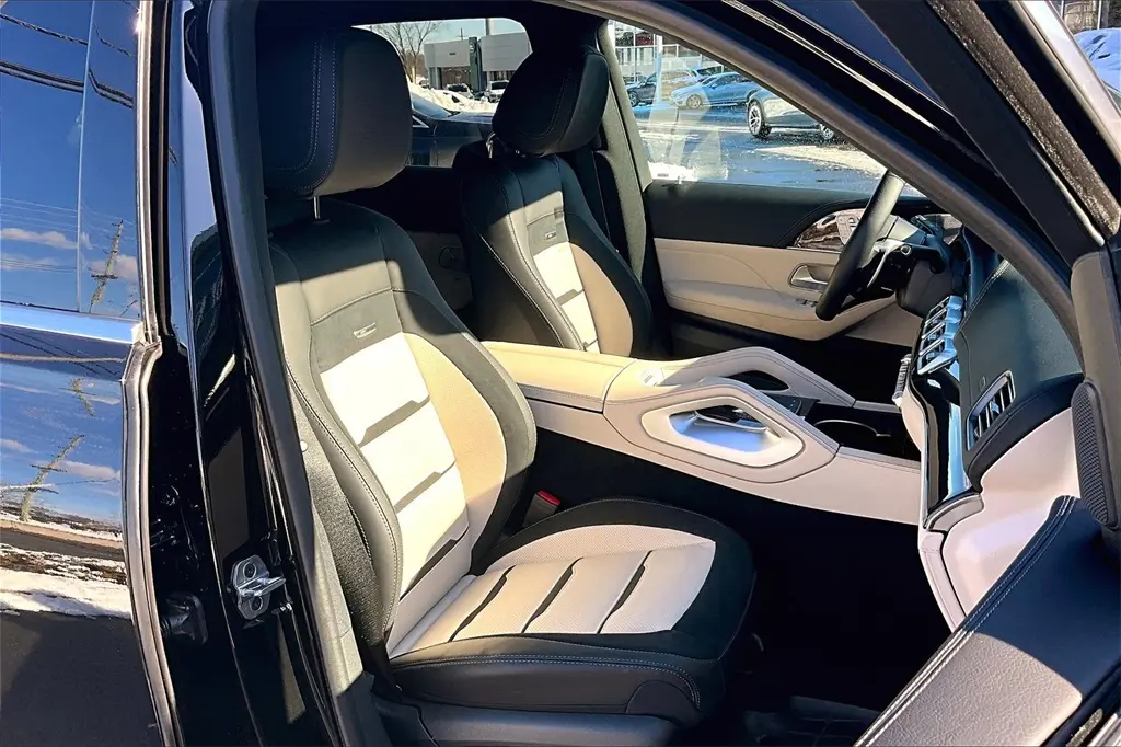 2025 Mercedes-Benz E-Class - $77,997