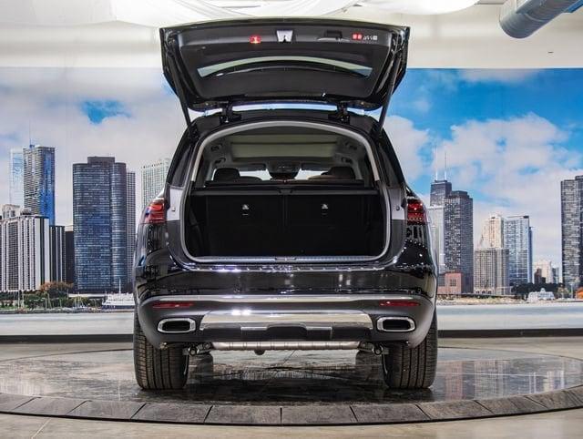 2026 Mercedes-Benz GLS - $83,367
