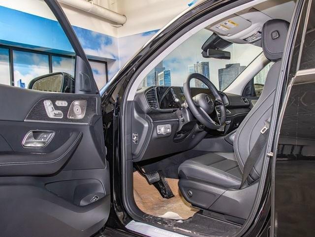 2026 Mercedes-Benz GLS - $83,367