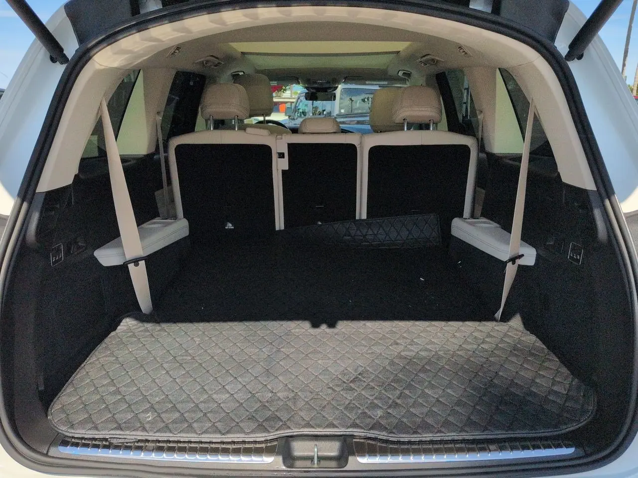 2026 Mercedes-Benz GLS - $83,248