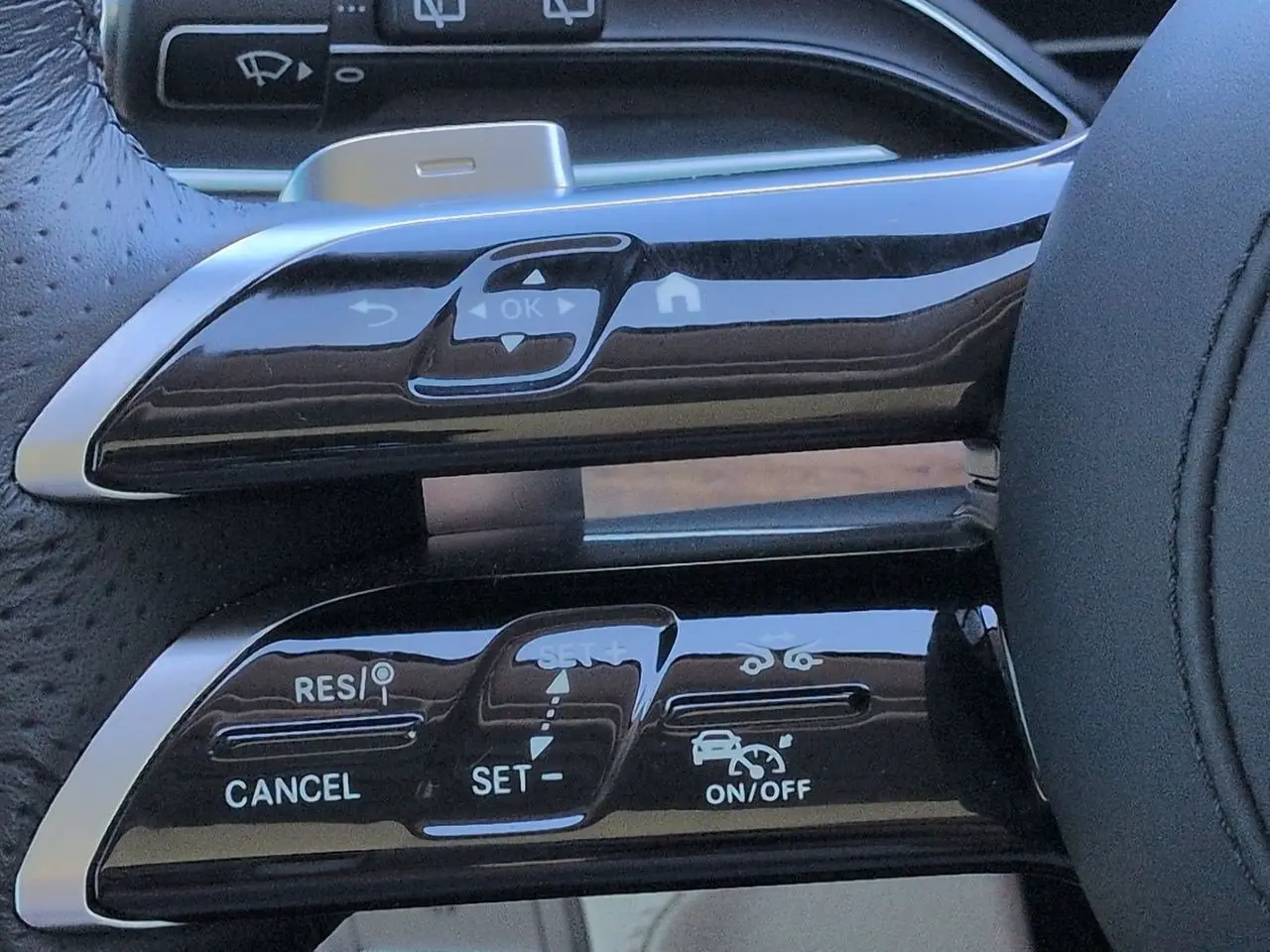 2026 Mercedes-Benz GLS - $83,248