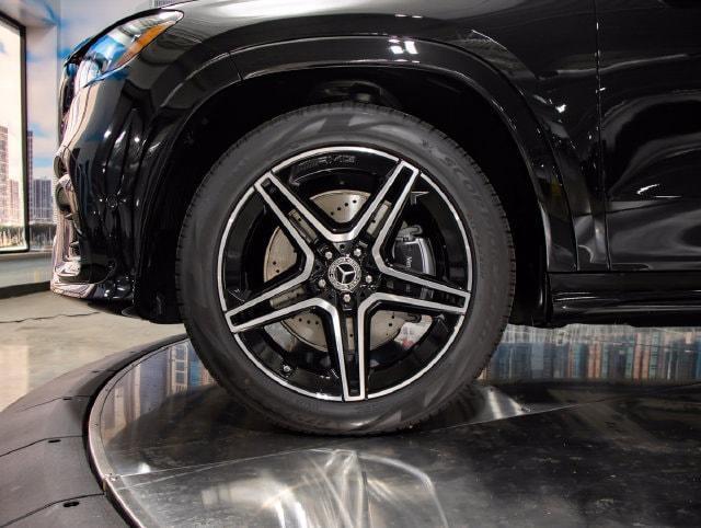 2026 Mercedes-Benz GLS - $87,367